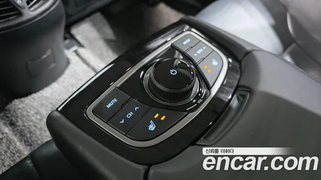 Hyundai Grandeur 2014 thumb 9