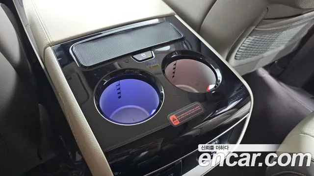 Kia Carnival 2025 thumb 12