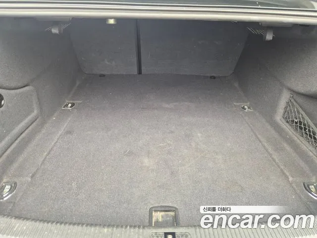 Audi A6 2014 thumb 10