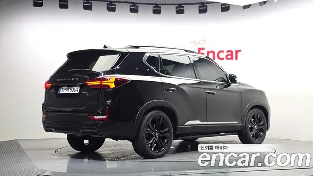 KGM Rexton 2022 thumb 9