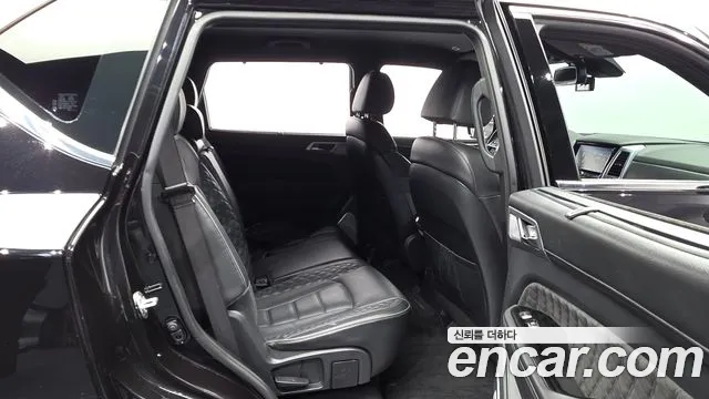 KGM Rexton 2022 thumb 10