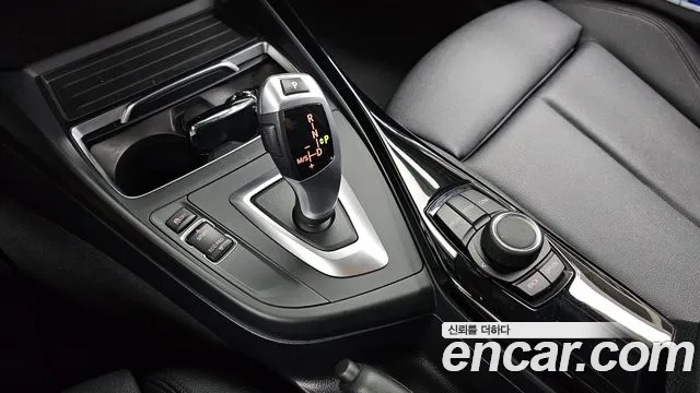 BMW 1 серии 2019 thumb 4