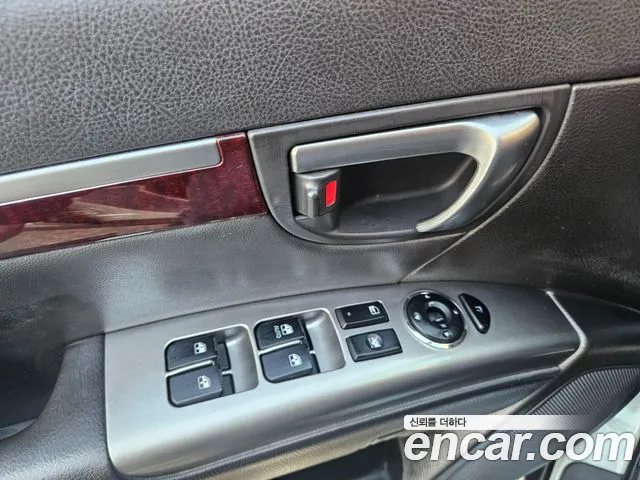 Hyundai Санта Фе 2011 thumb 3