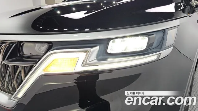 Kia Carnival 2020 thumb 6
