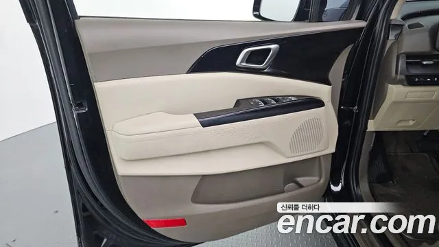 Kia Carnival 2020 thumb 7