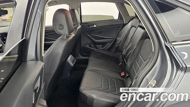 Volkswagen Jetta 2022 thumb 7