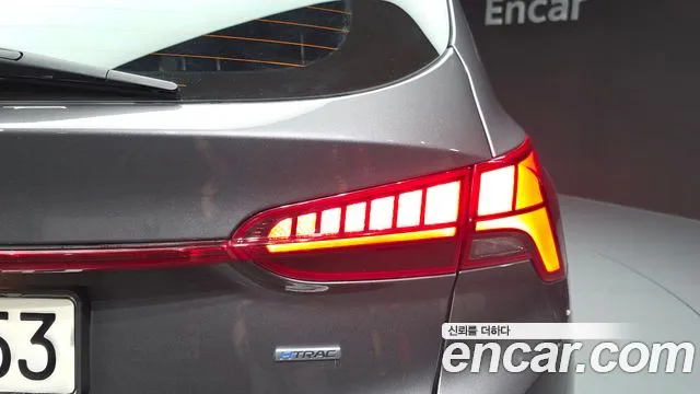Hyundai Santa Fe 2020 thumb 7
