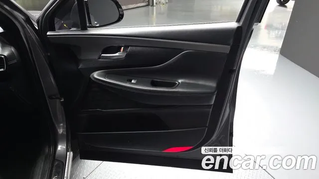 Hyundai Santa Fe 2020 thumb 4