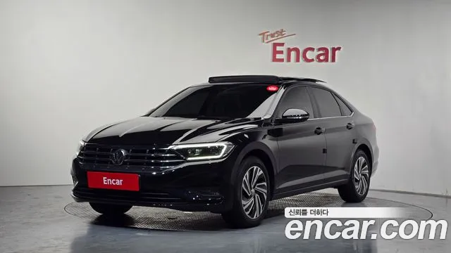 Volkswagen Jetta 2021 thumb 2