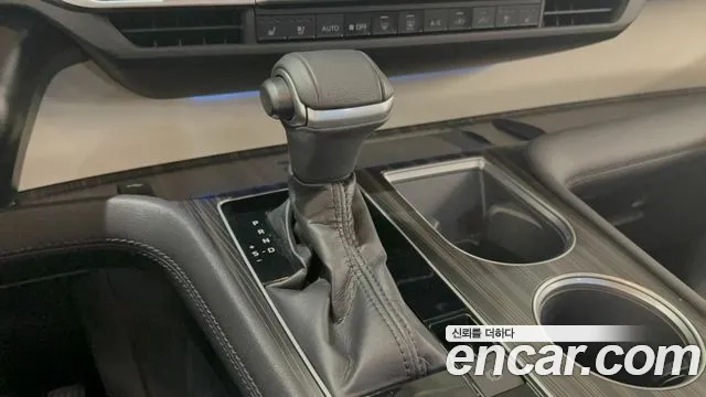 Toyota Sienna 2023 thumb 5