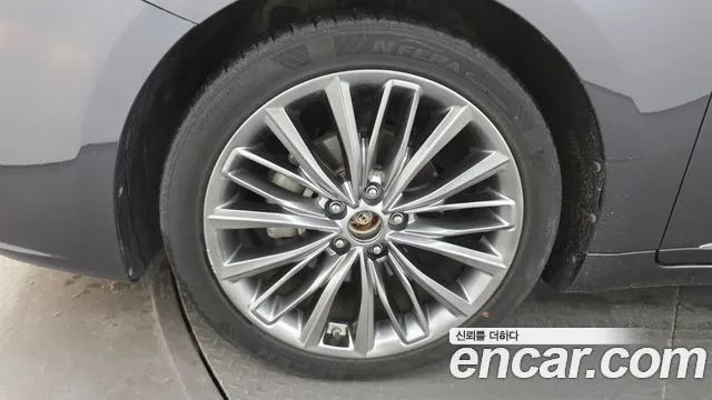 Kia Hybrid 2018 thumb 2