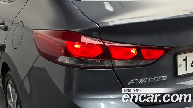 Hyundai AD 2016 thumb 7