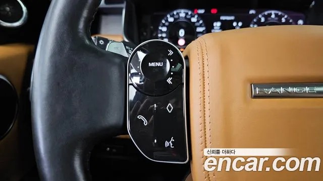 Land Rover Range Rover 2021 thumb 2