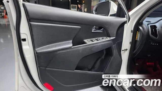 Kia Sportage 2014 thumb 11