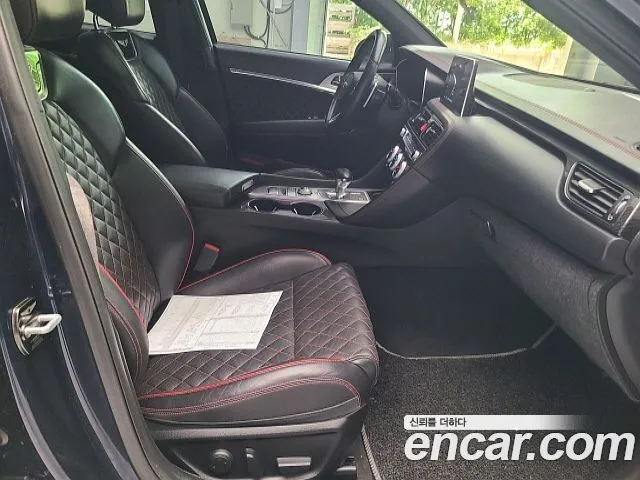 Genesis G70 2019 thumb 5