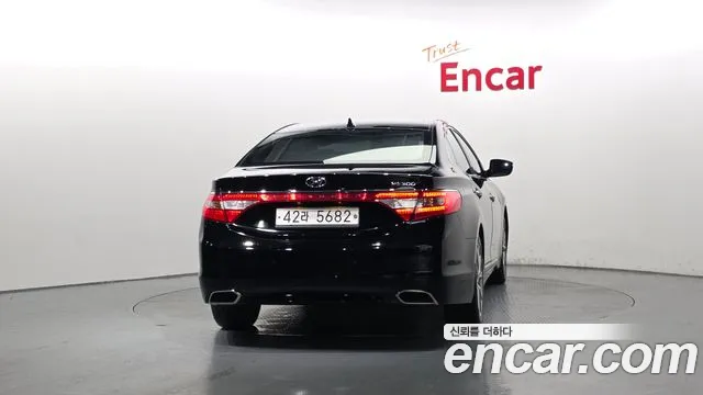 Hyundai Grandeur 2014 thumb 10