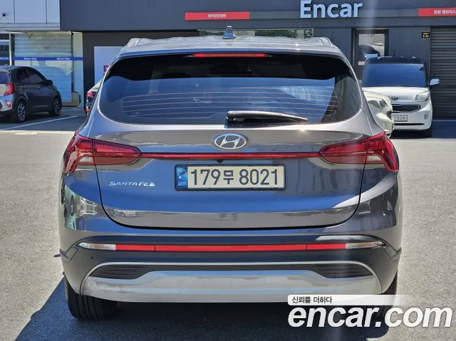 Hyundai Santa Fe 2021 thumb 3