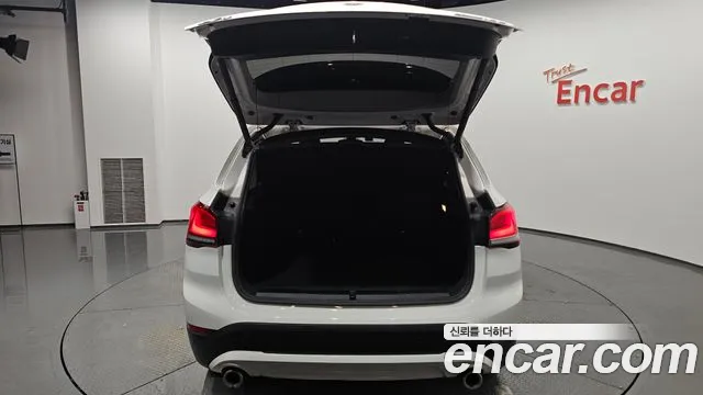 BMW X1 2020 thumb 4