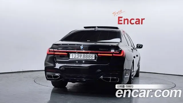 BMW 7 серии 2015 thumb 3