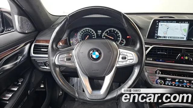 BMW 7 серии 2015 thumb 11