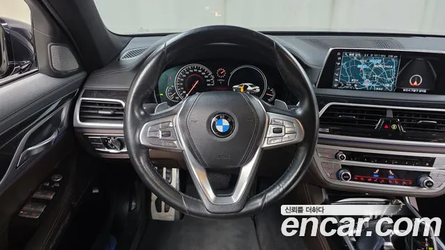 BMW 7 серии 2017 thumb 3