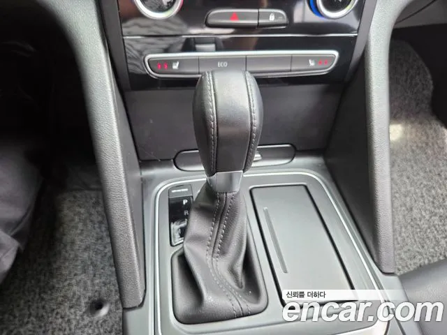Renault SM6 2020 thumb 2