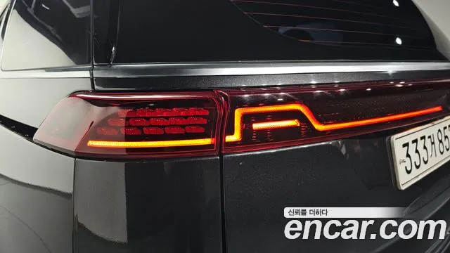 Kia Carnival 2021 thumb 12