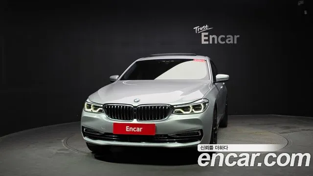 BMW 6 серии Gran Turismo 2020 thumb 11