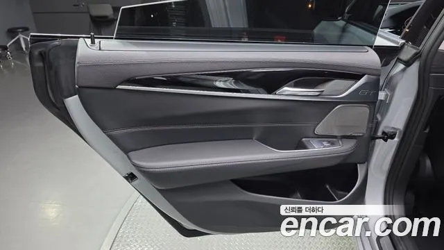 BMW 6 серии Gran Turismo 2020 thumb 6