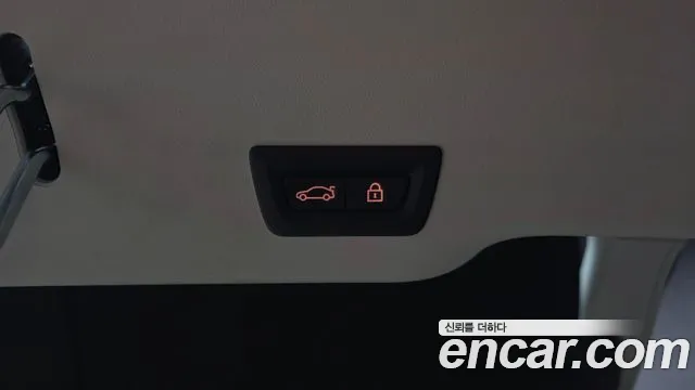 BMW 6 серии Gran Turismo 2020 thumb 8