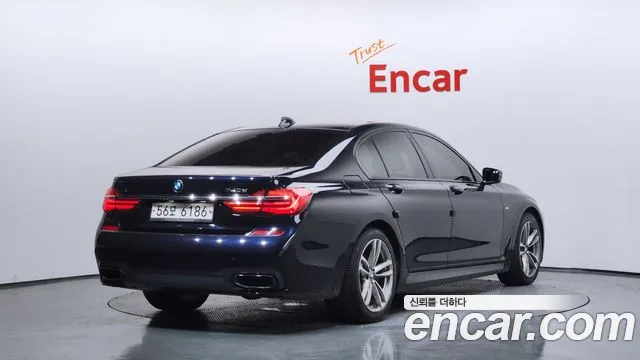 BMW 7 серии 2017 thumb 12