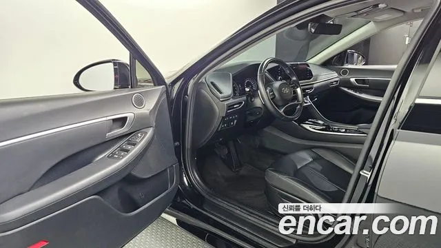 Hyundai Sonata 2021 thumb 4