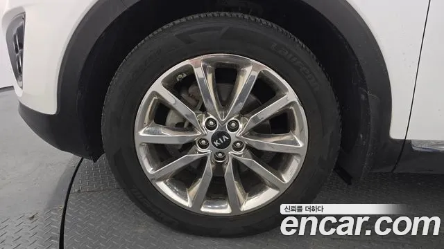 Kia Sorento 2016 thumb 3
