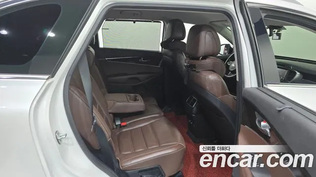 Kia Sorento 2016 thumb 5