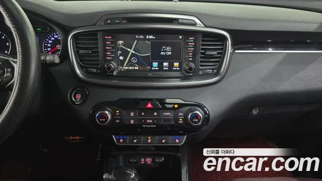 Kia Sorento 2016 thumb 12
