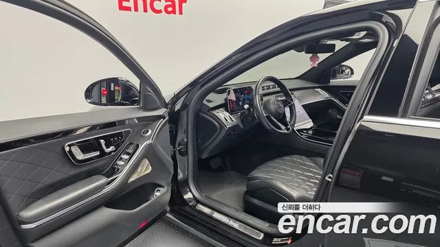 Mercedes-Benz S-Class 2022 thumb 4
