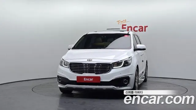 Kia Carnival 2016 thumb 6