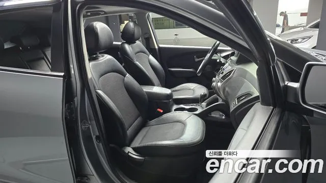 Hyundai Tucson 2009 thumb 11