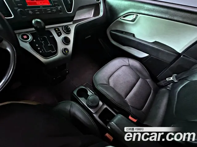 Kia Ray 2014 thumb 2