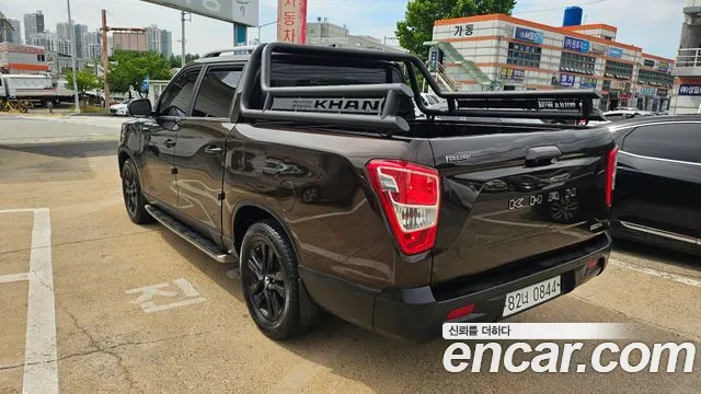 KGM Rexton 2019 thumb 12