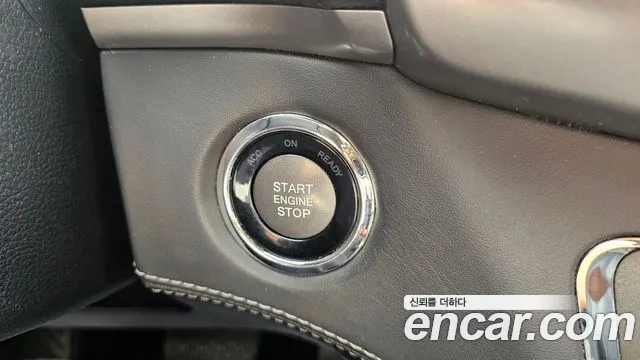 KGM Rexton 2019 thumb 7