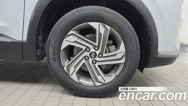Hyundai Santa Fe 2020 thumb 3