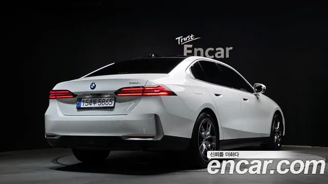 BMW 5 серии 2024 thumb 4