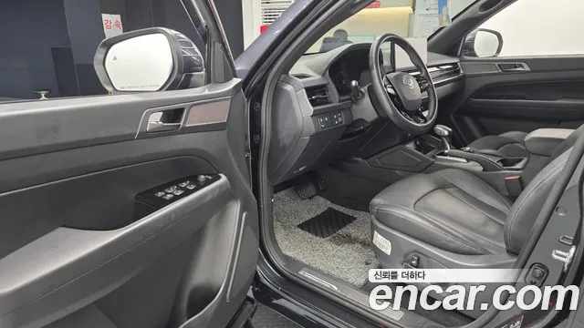 KGM Rexton 2023 thumb 10