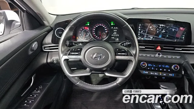 Hyundai Elantra 2023 thumb 5