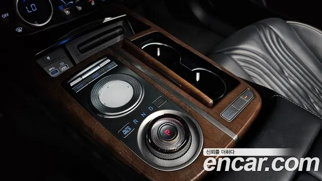 Genesis G80 2020 thumb 10