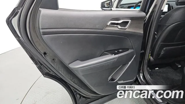 Kia Sportage 2022 thumb 8