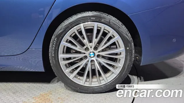 BMW 3 серии 2021 thumb 3
