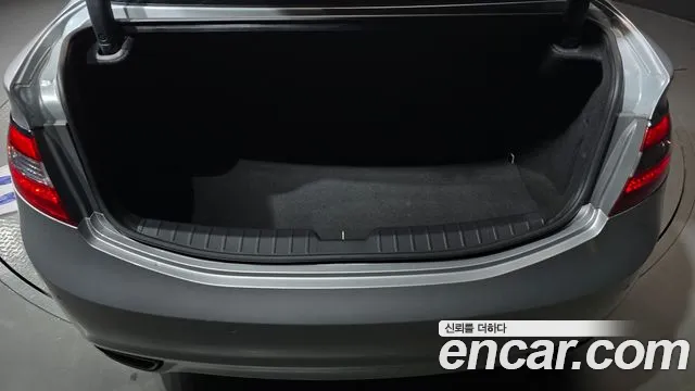 Hyundai Grandeur 2014 thumb 10