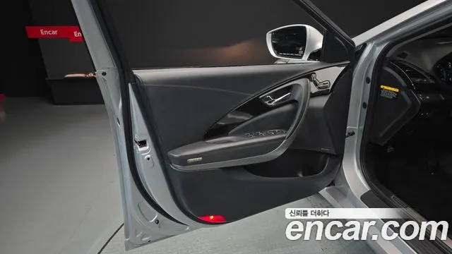 Hyundai Grandeur 2014 thumb 11